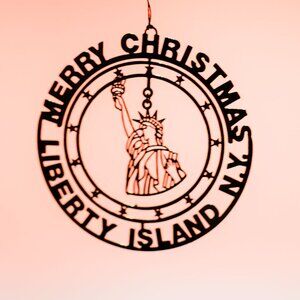 The Nations Treasures 24K gold-plated Liberty Island ornament